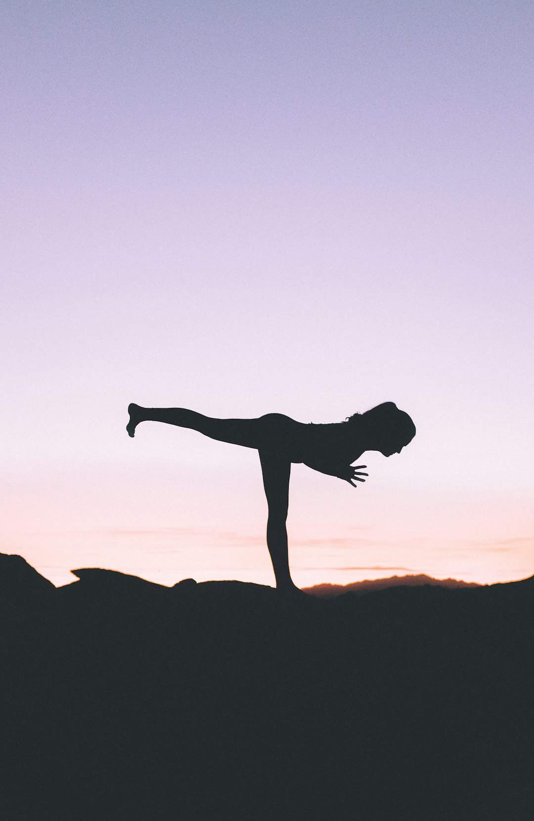 why-choose-us silhouette-photography-of-woman-standing-on-right-foot-rts8fpb3rci
